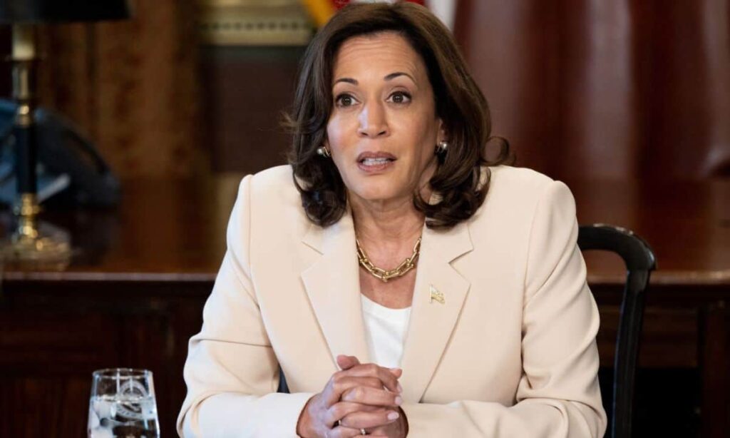 Kamala Harris 1.jpg