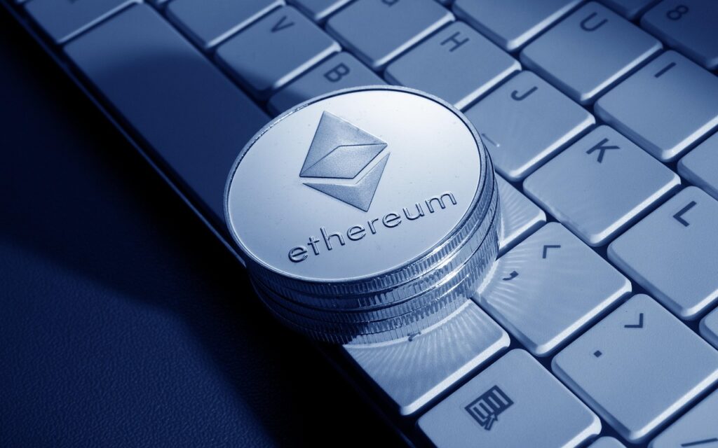 Ethereum is late on Solana in the major metric, is the Altcoin season at risk? Ethereum from pixabay 1.jpg