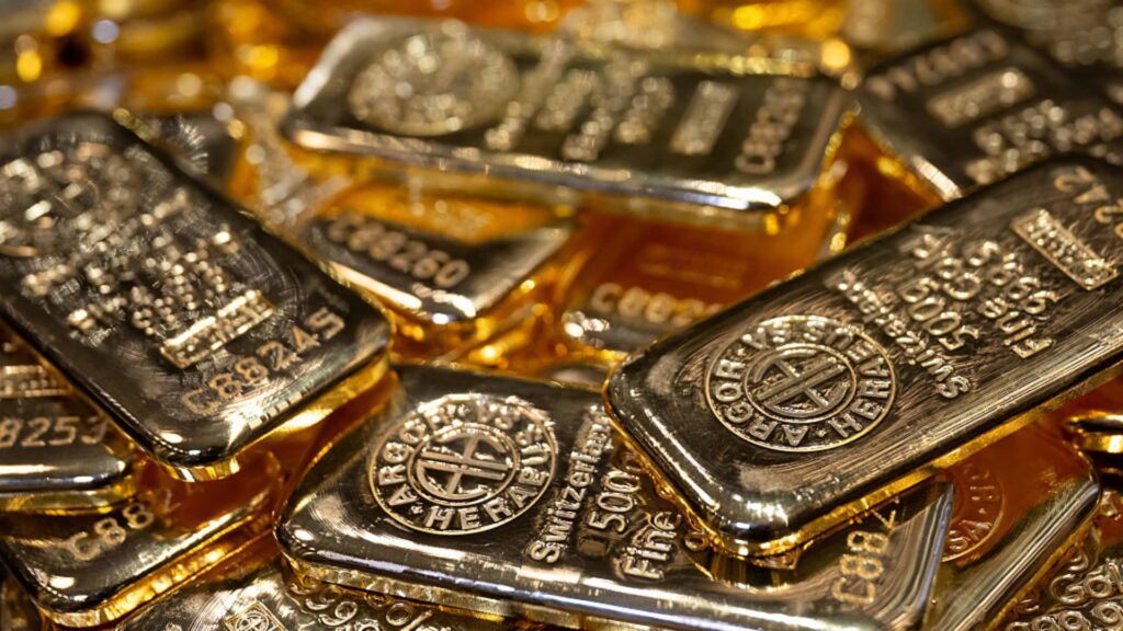 “Cash, precious metals, crypto” are the new standard for maximum stock market risk