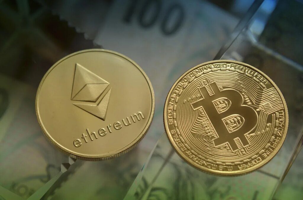 Institutional Shift Obvious as Ethereum Takes Crown in Digital Asset Hoards from Bitcoin – Details