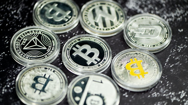 Crypto Market Reflects Dot-Com Dynamics Post-2000, Says Visser