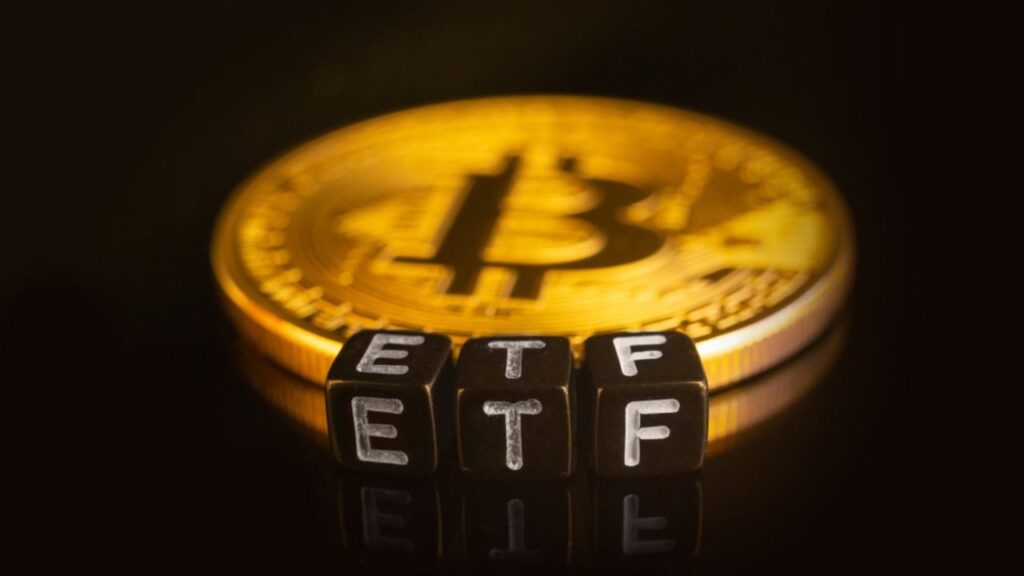 Bitcoin ETFs lose $82 million as Ark and Blackrock reverse previous session gains